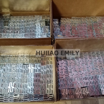 50mmx38mm 8 पिन के साथ ध्वनिक पैनल इन्सुलेशन impaling क्लिप