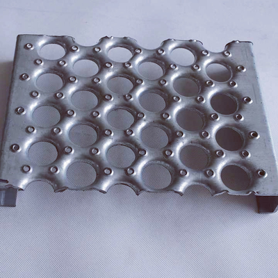 जस्ती सुरक्षा ग्रेटिंग तख़्त 182-356mm चौड़ाई औद्योगिक फर्श