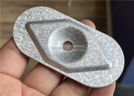 गैल्वाल्यूम स्टील मेटल सीम प्लेट 82x40mm रूफिंग फास्टनर