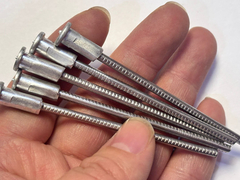 इन्सुलेशन सीडी वेल्ड बीमेटलिक पिन जहाज निर्माण या मरम्मत के लिए